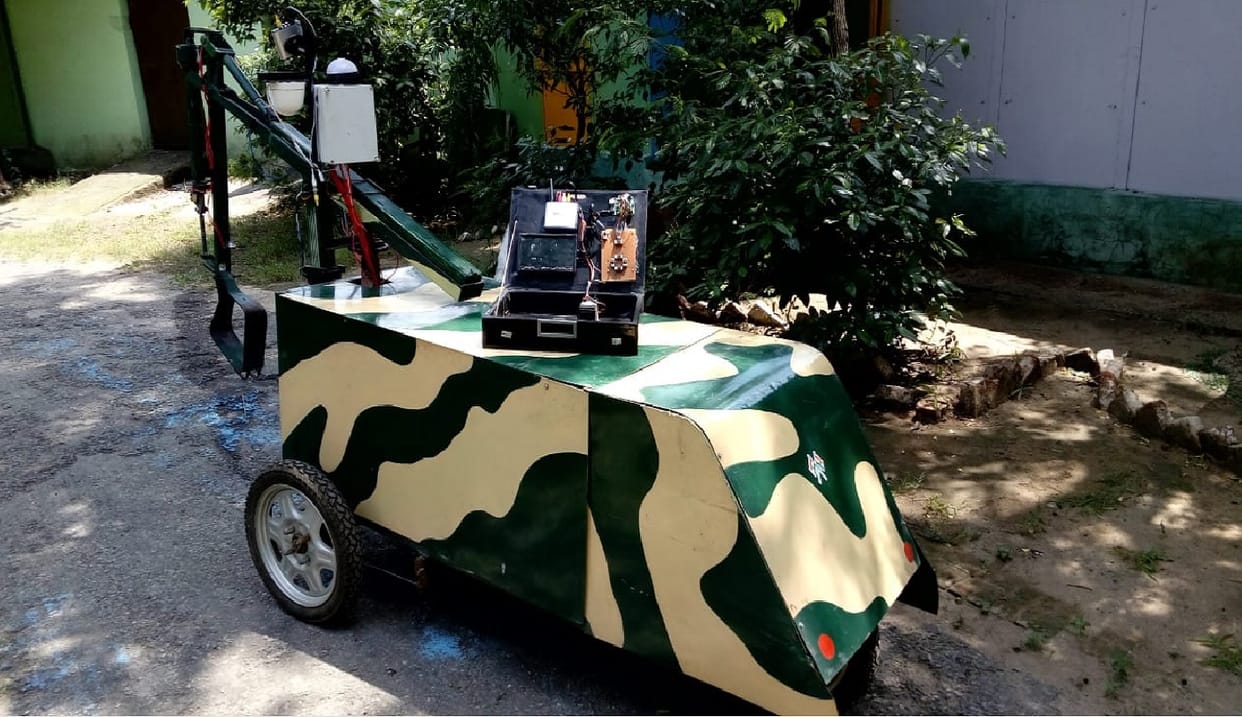 jammu crpf constable Santosh make remote operated vehicle ROV to be find IED buried underground