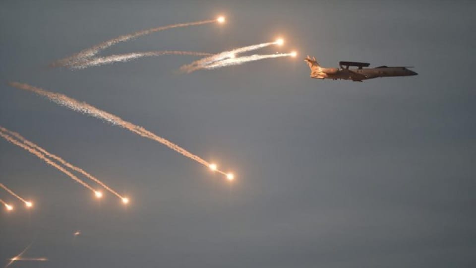 Russia Ukraine War Update US Considers to Supply Ukraine With Fighter Jets Know More News in Hindi