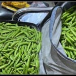 आईपीएस अफसर के बैग से निकली मटर।