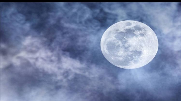 Chandrayaan-3:चांद पर यान भेज रहा है भारत, लेकिन चंद्रमा और पृथ्वी के बीच  घट रही है ये बड़ी घटना - Chandrayaan-3: Know Interesting Things And Facts  About The Moon - Amar Ujala