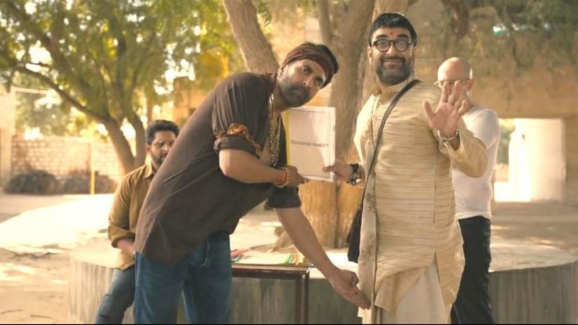 The Kashmir Files Vs Bachchhan Paandey Box Office Collection akshay kumar vivek agnihotri anupam kher