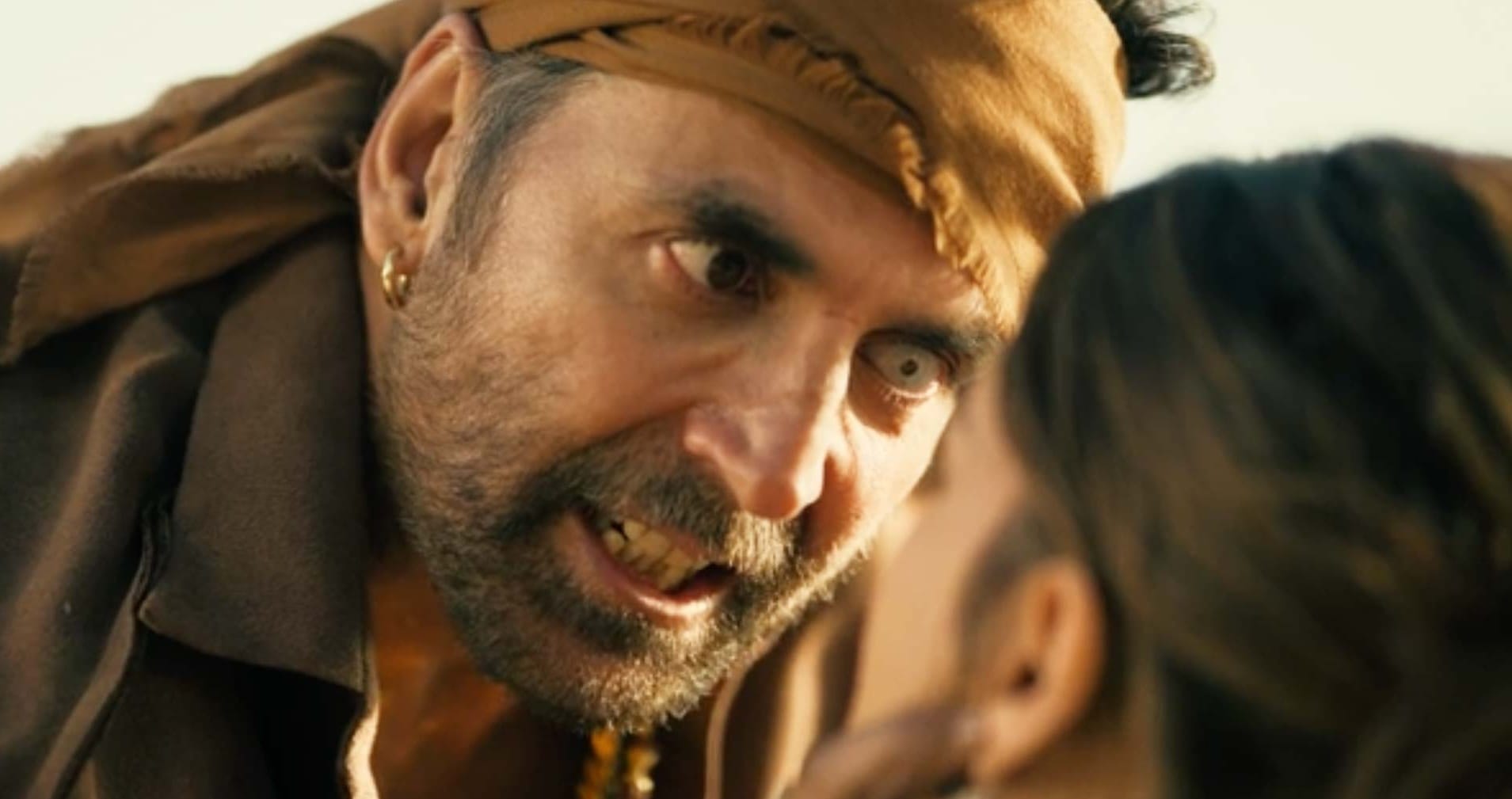 vivek agnihotri film 'The Kashmir Files' created trouble for Akshay kumar starrer 'Bachchhan Paandey', will affect screen count and box office collection