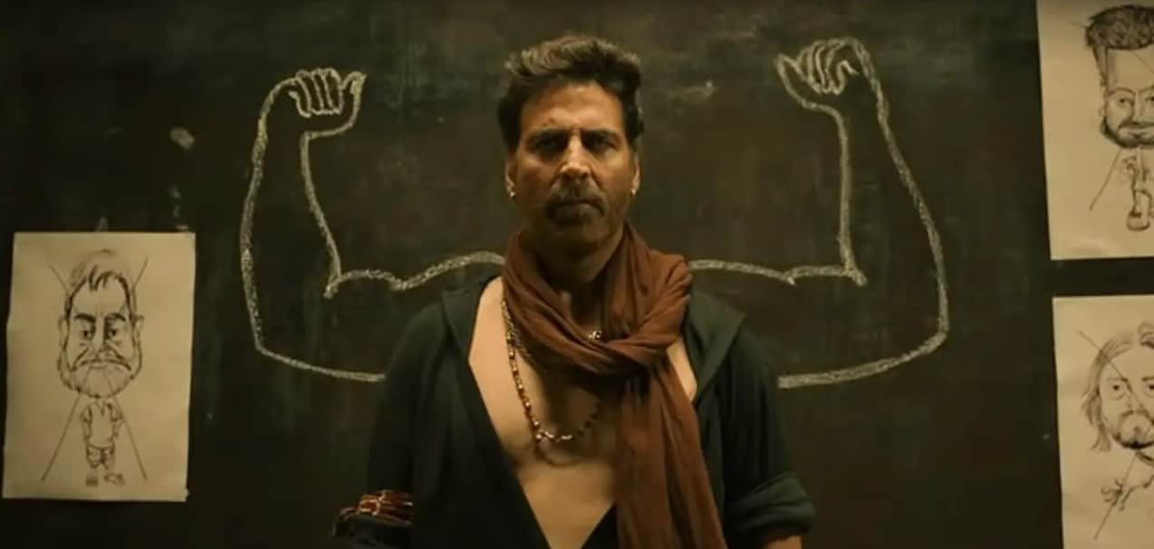 bycott bachchhan pandey is trending on twitter akshay kumar film is in controversy