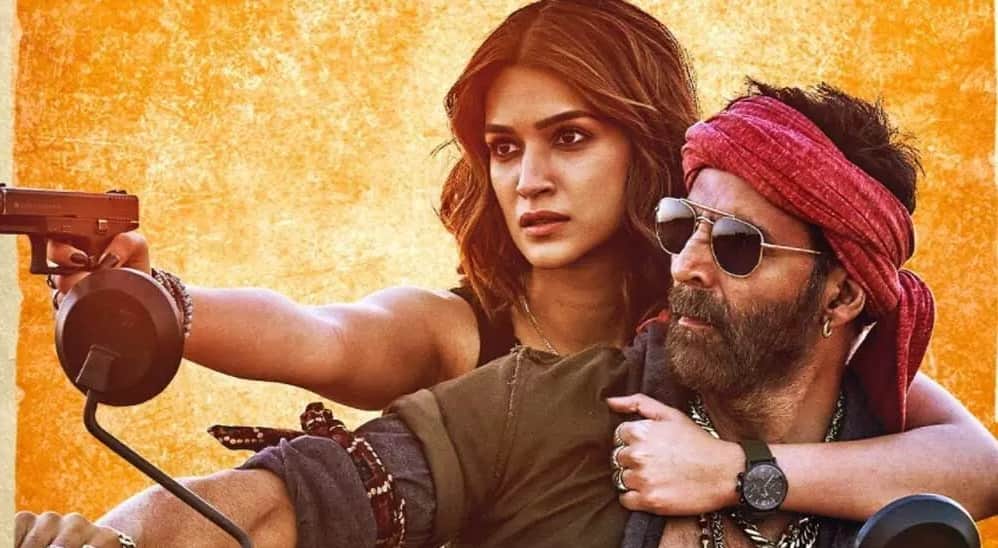 Bachchhan Paandey Twitter Review: akshay kumar kriti sanon and arshad warsi film Bachchhan Paandey fans reaction