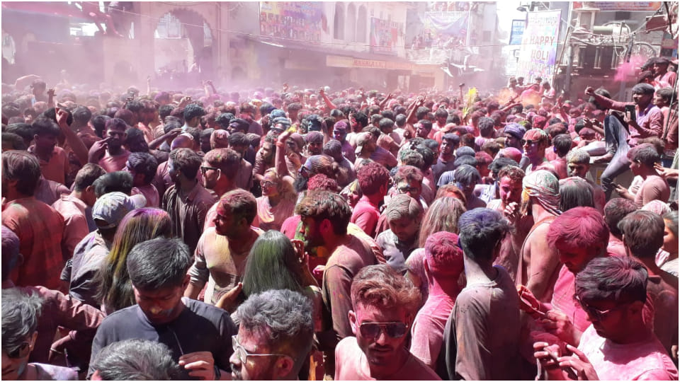 Holi 2022 Photos of Pushkar International Holi Festival in Rajasthan