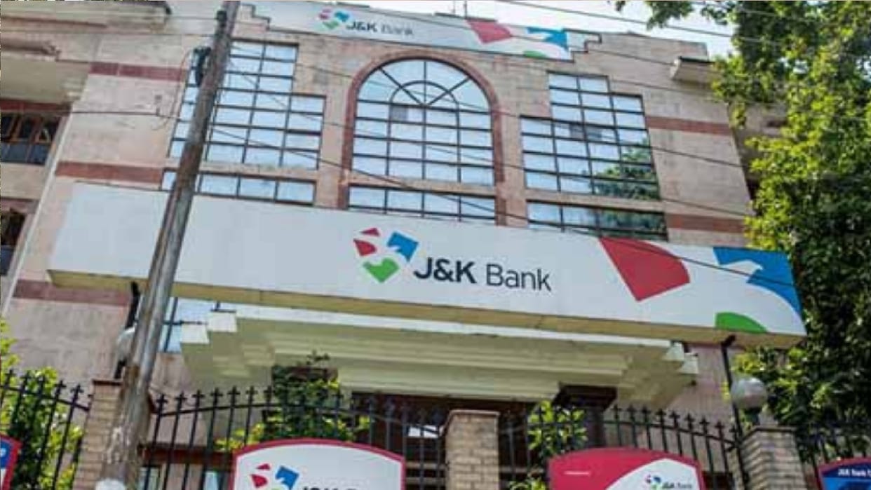 JK Bank digital ATM channels record 52 lac transactions worth Rs 3000 Crore in two days