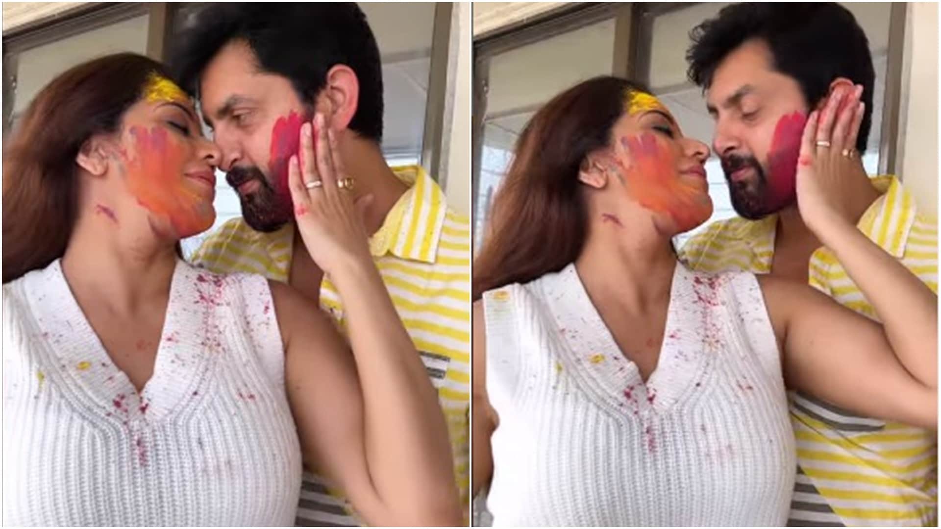 Bhojpuri: Monalisa was seen playing Holi with husband Vikrant Singh in a romantic way