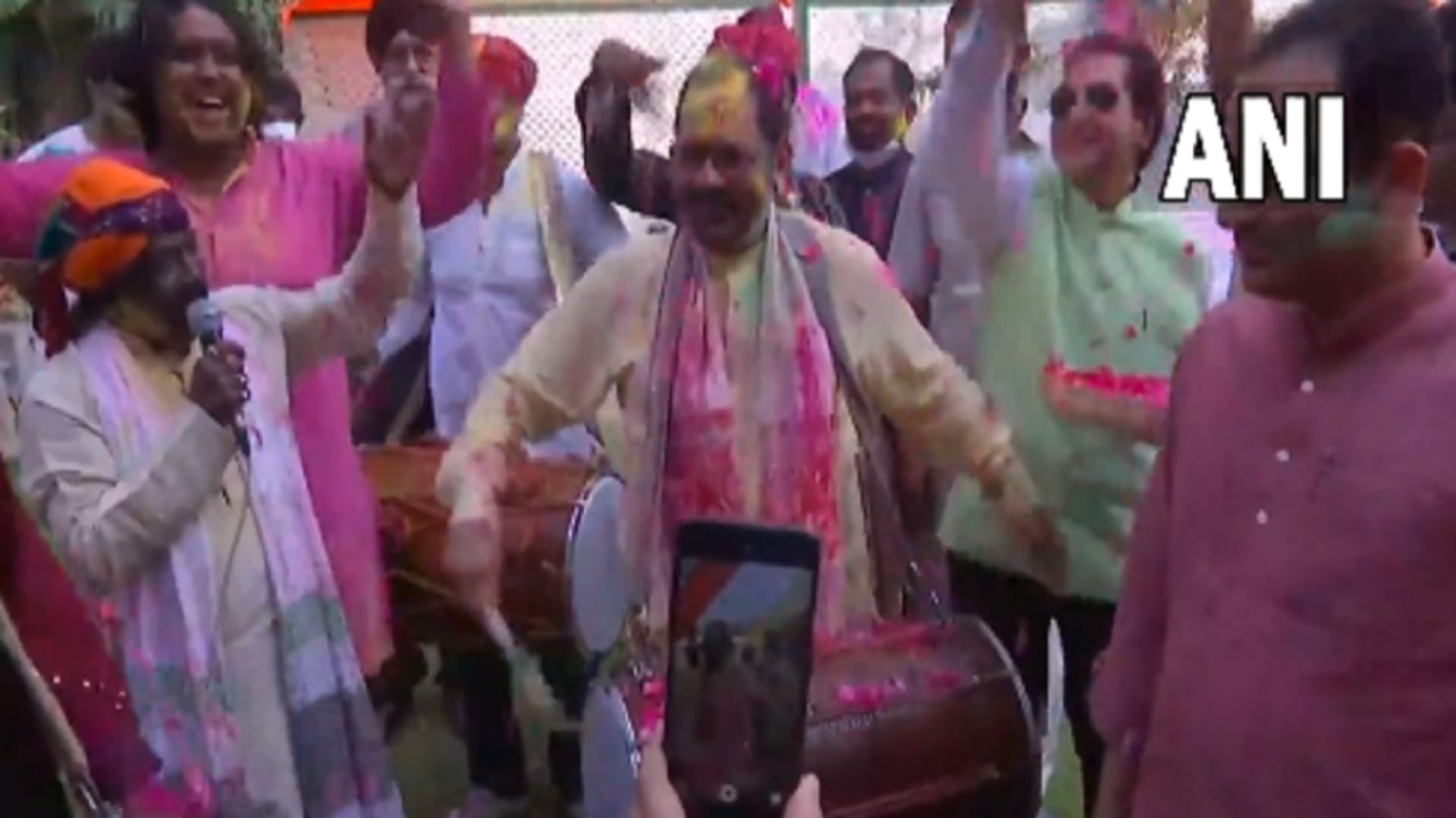 Holi celebrations of Harish Rawat Manish Sisodia Mukhtar Abbas Naqvi Rajnath Singh JP Nadda Pushkar Singh Dhami splash colours to celebrate the festival see phtos