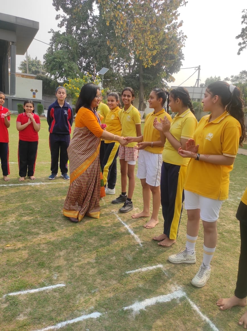 Satya Sadan in cricket and Shanti Sadan got first place in Kho-Kho