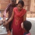 ताजमहल में पर्यटक