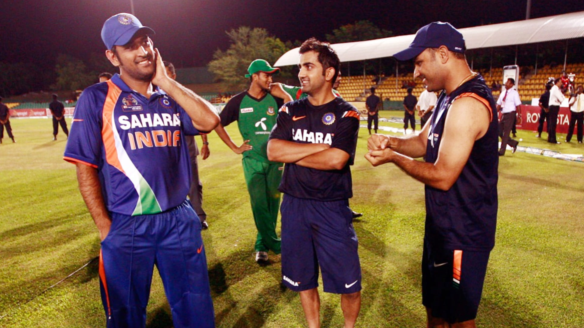 Gautam Gambhir Rubbishes Rumoured Rift With MS Dhoni, says he has lots of respect for former world cup winning captain dhoni