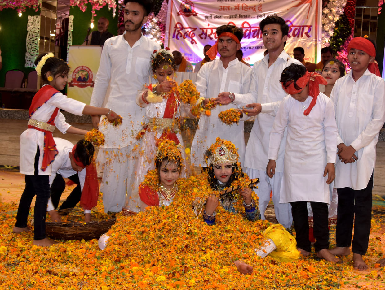 played holi with flowers