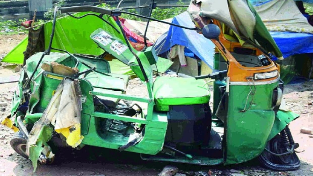 Delhi: Speed wreaks havoc on Holi six killed in road accidents 13-year-old teenager beheaded