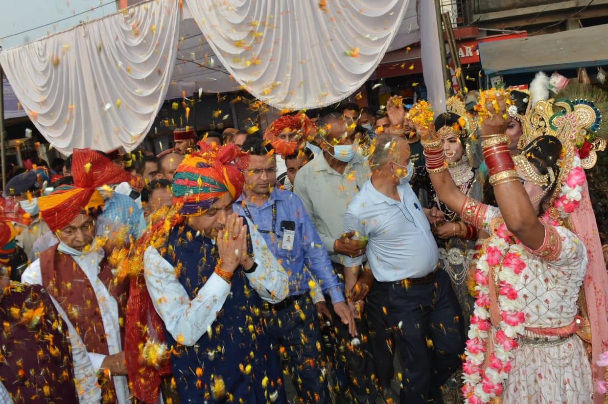 CM graced the procession of national level Holi fair