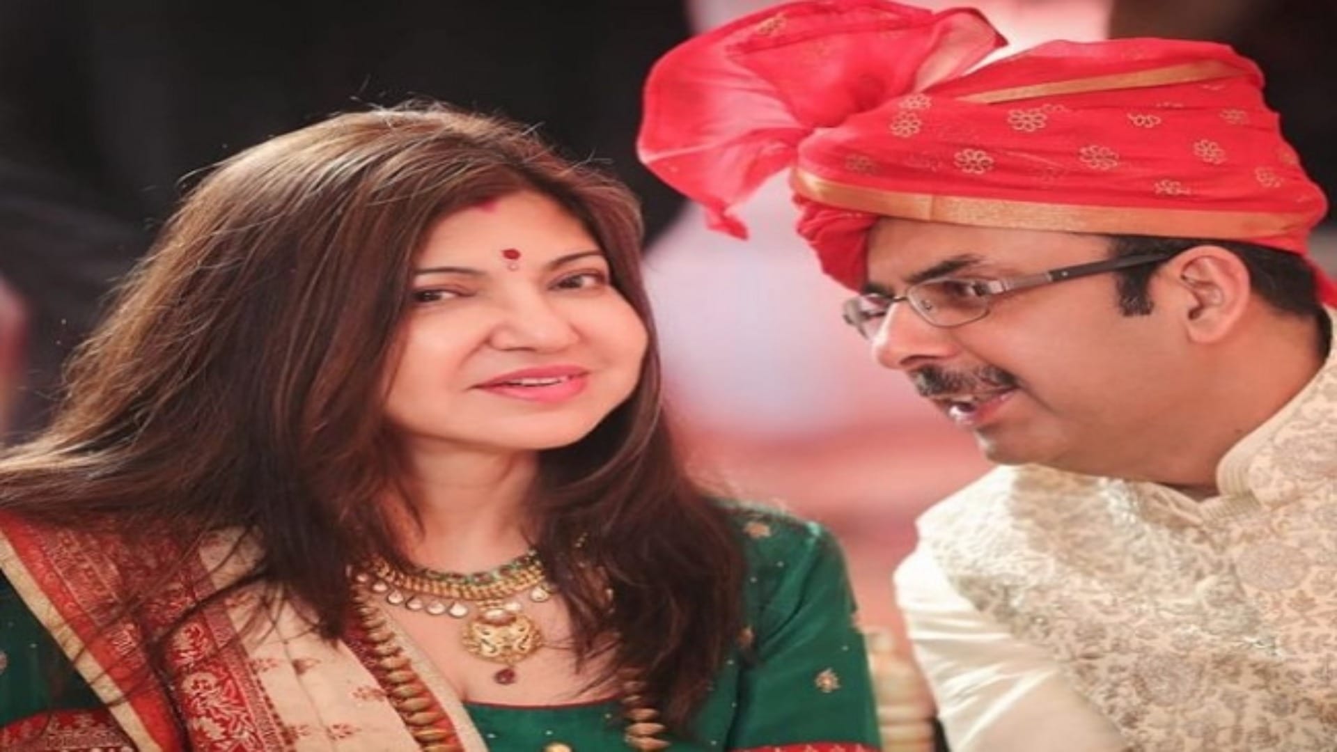 Alka Yagnik Birthday: Alka Yagnik has been living separately from her husband for almost 27 years here's the reason why they still love each other