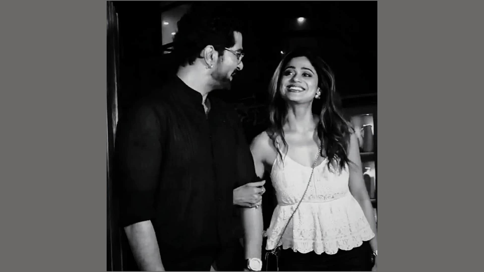 Shamita shetty and Raqesh bapat smile and hold hands as they step out for dinner video viral on social media