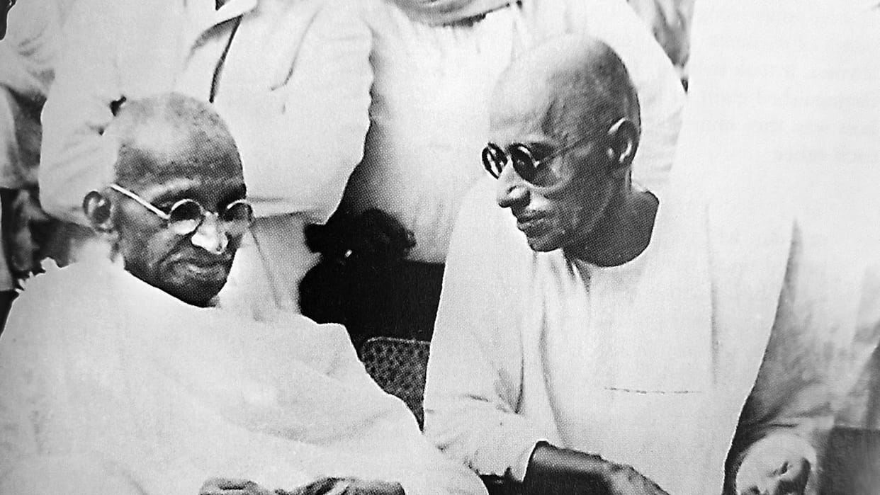 Azadi Ka Amrit Mahotsav : In house of Mahatma Gandhi s Southern Commander Rajaji or C Rajagopalachari, when he got title of Nallan Chakraborty for noble cause