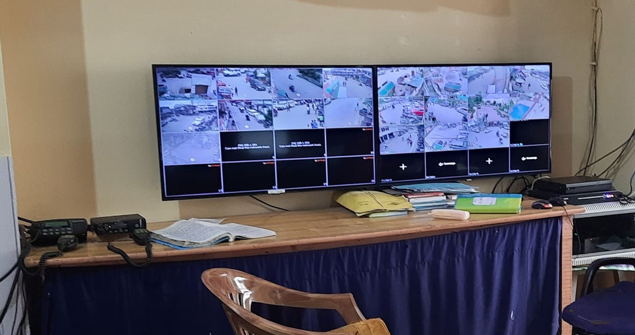 'Cataract' in third eye of police
