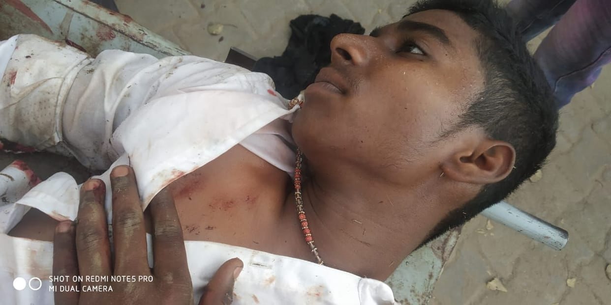 auraiya news,Uncontrolled bike rider collided with tractor fell in ravine, three injured