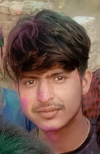 Hathras: Youth killed, three injured in a collision between two bikes