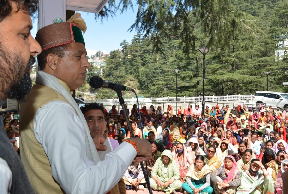 State government would constitute Committee to frame policy for regularizing services of Silai Adhiyapika: CM Jairam Thakur
