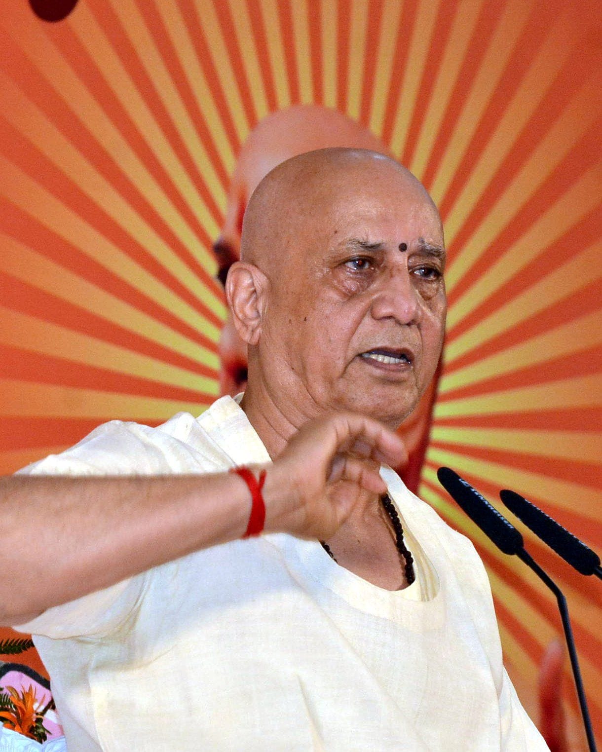 Said Vijay Kaushal Maharaj - A true guide is necessary in life
