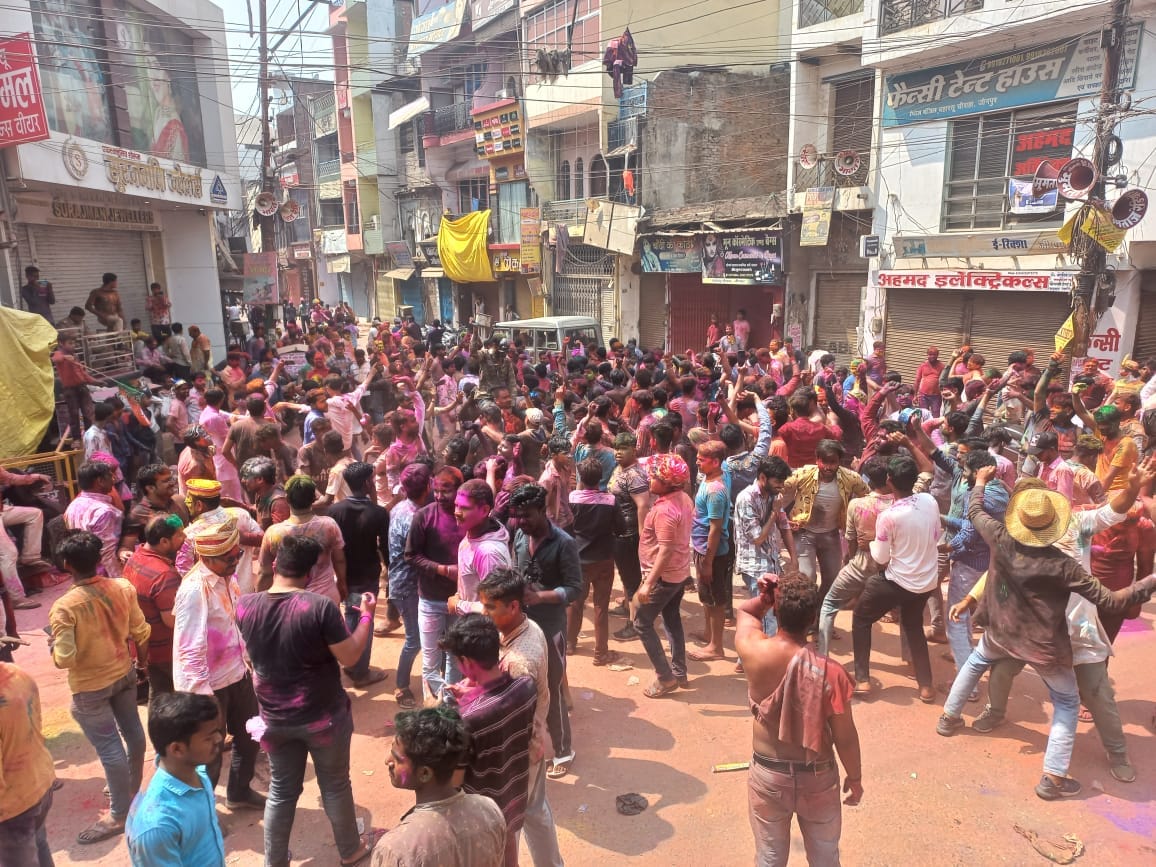 Holi festival celebrated with gaiety