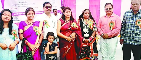 Aarti Rana returned with an award from the President