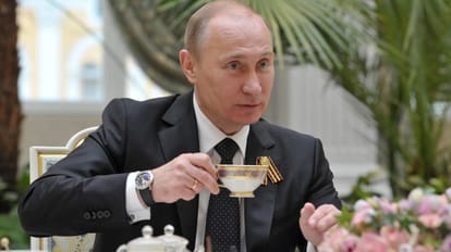 Gleb Karakulov said Putin remains extremely fearful of catching Covid