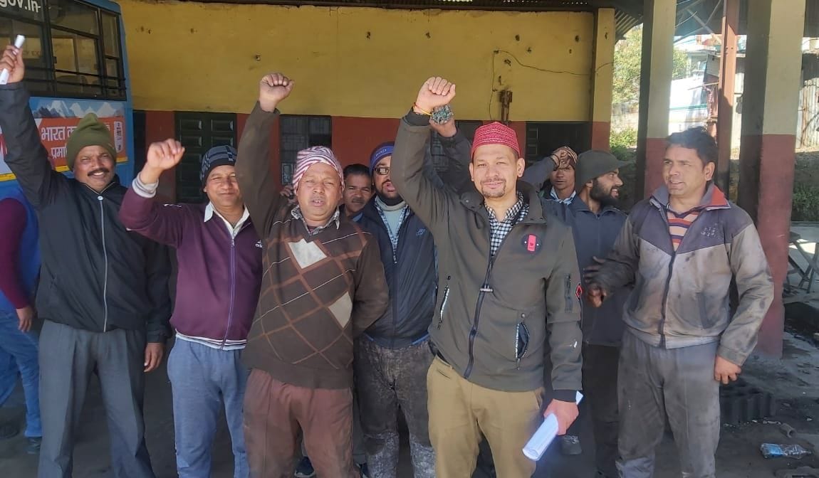 Protest by Roadways Staff Union