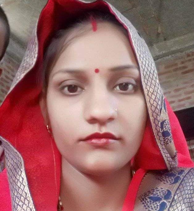 Kanpur Dehat : Woman's body found hanging from noose, father accuses in-laws of murder