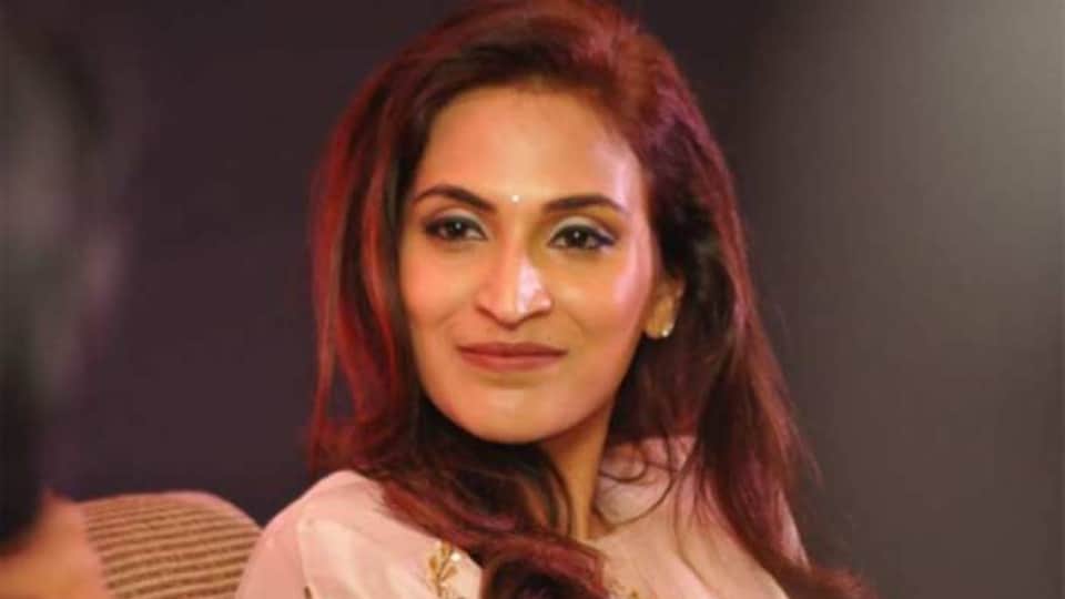 Rajinikanth daughter Aishwarya Rajinikanth to make her debut in Bollywood with film Oh Saathi Chal