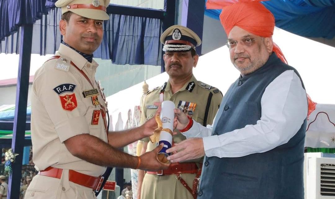 Home Minister honored Deputy General Shashikant Rai