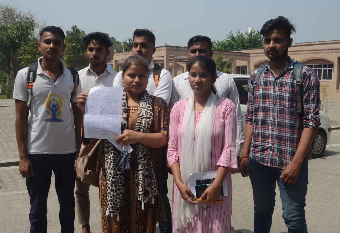 Students may be deprived of scholarship