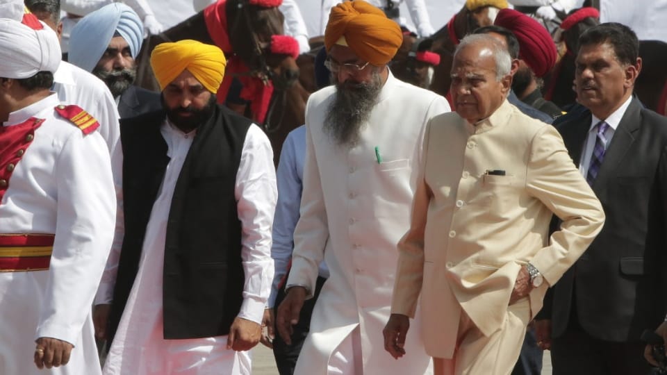 Punjab governor rejects Mann govt move to appoint Dr Wander as Baba Farid University VC