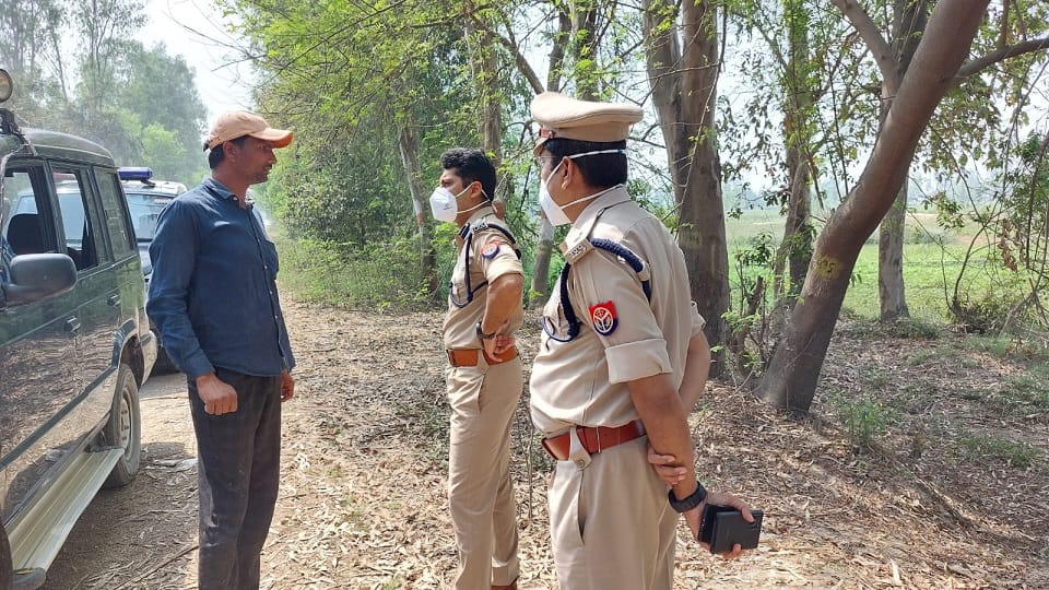 Pilibhit: Shot the salesman of the petrol pump and looted one and a half lakh rupees