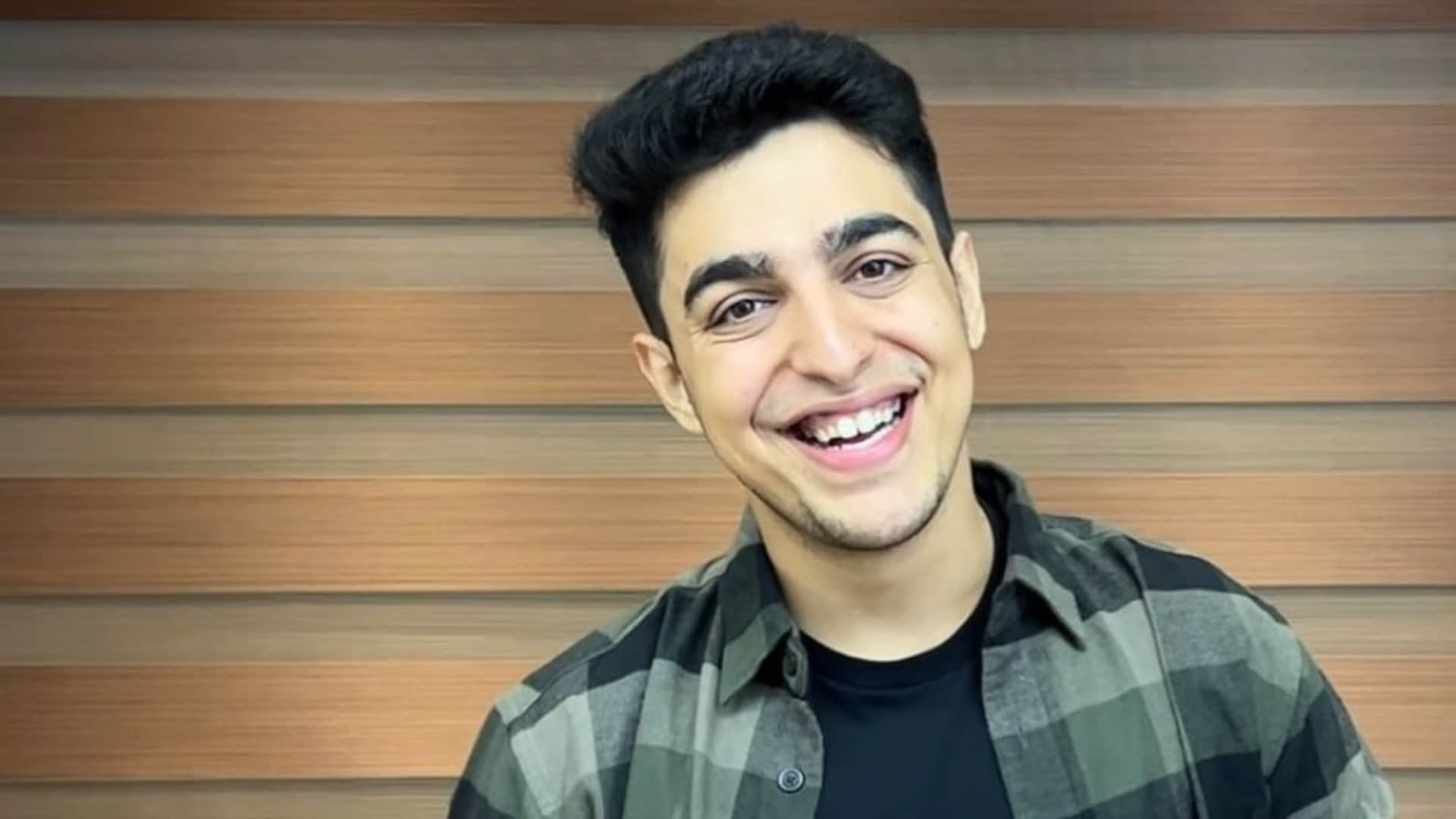 The Fame game actor Gagan Arora announce his marriage with long time girlfriend: shared photos on instagram
