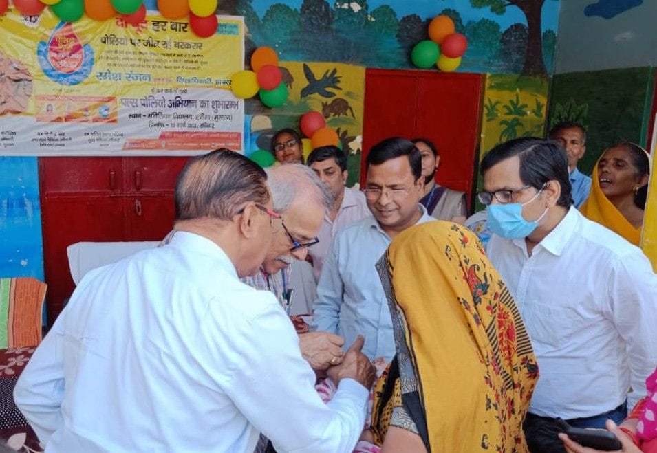 Hathras: Two drops of life were given at 797 booths of the district