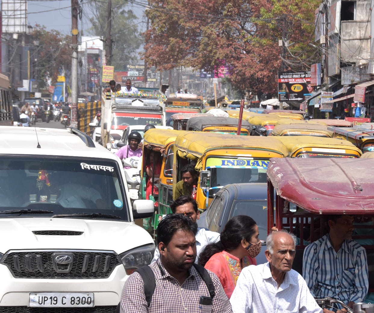 Traffic jam on the main roads in the city