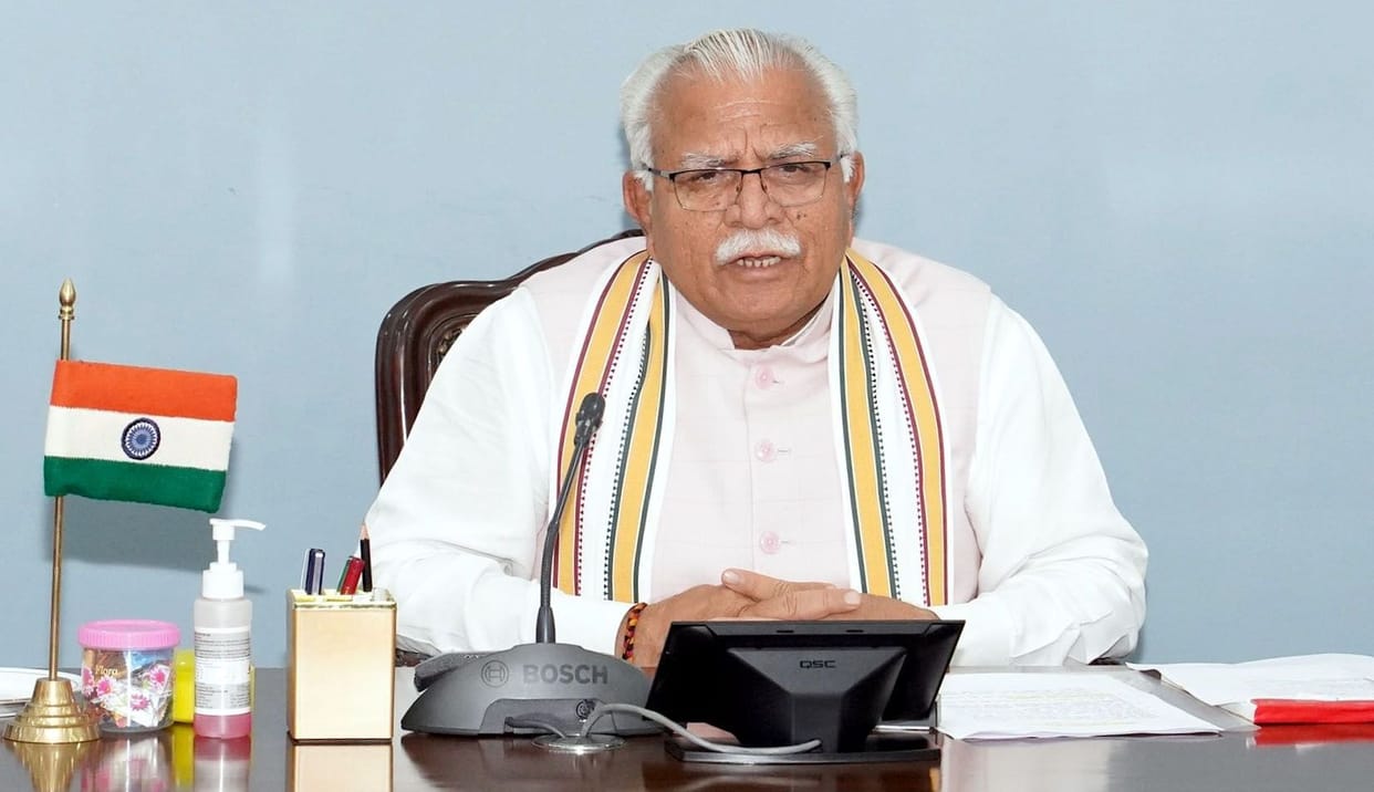 CM interacts with more than 4,000 officers
