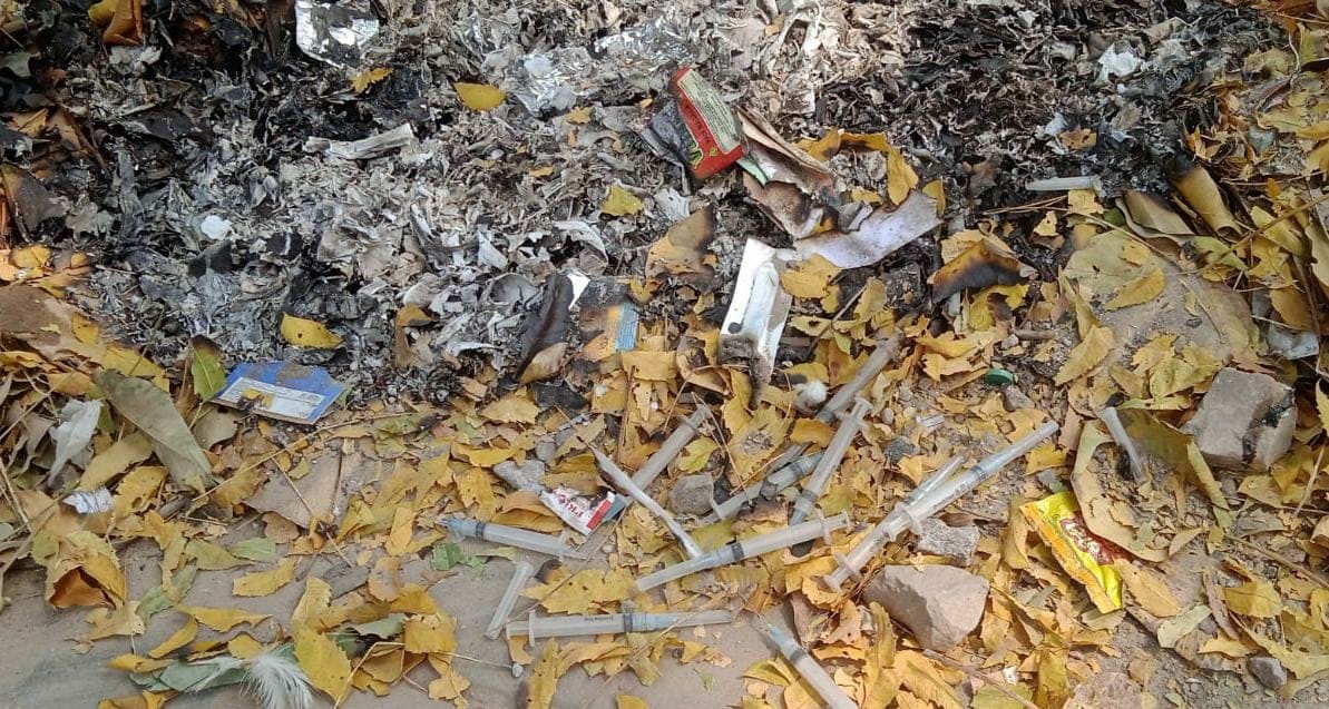 Kovid vaccination syringe was lit in the medical college