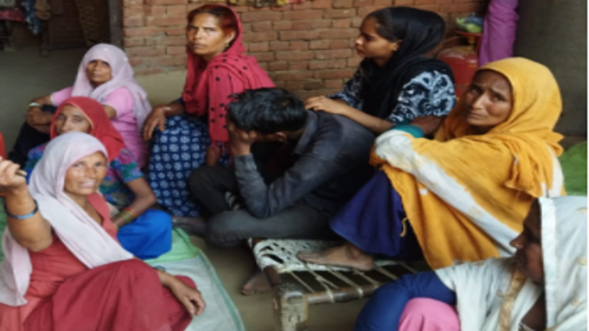 UP Crime News:  lover shot dead the girl in one side Love in Parikshitgarh Meerut