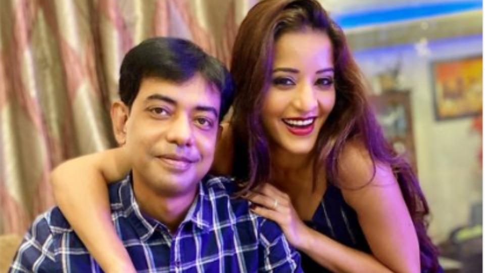 Monalisa shared childhood pictures on her brother birthday and wish him