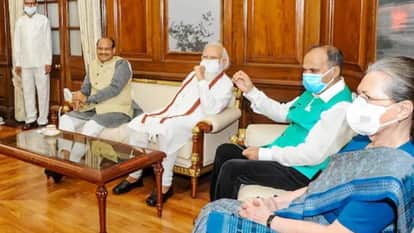 CM Bhagwant Mann Satire PM Modi Sonia Gandhi Mulayam Singh Yadav Know Why Punjab CM Said Animals Conduct Forest Elections