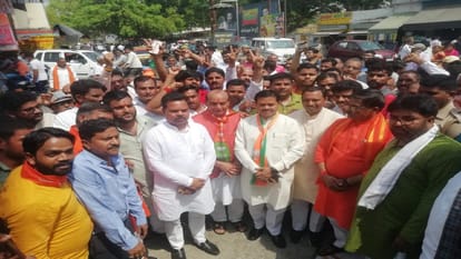 UP Mlc Election 2022 Samajwadi Party And BJP candidates filed nominations