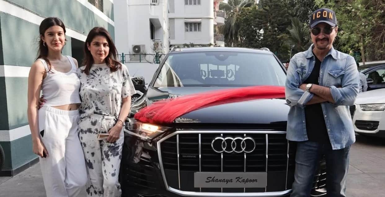 sanjay kapoor daughter shanaya kapoor bought new audi car photo goes viral on internet