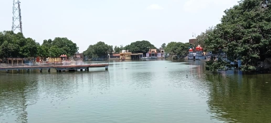 The water released from Narora reached Hari ki Pauri