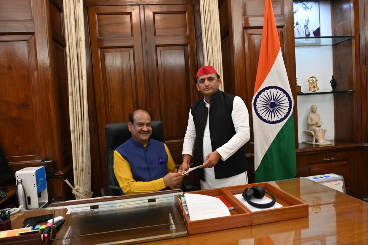 Uttar Pradesh: Akhilesh Yadav resigns from lok sabha seat, follow this strategy to defeat BJP in 2024 elections