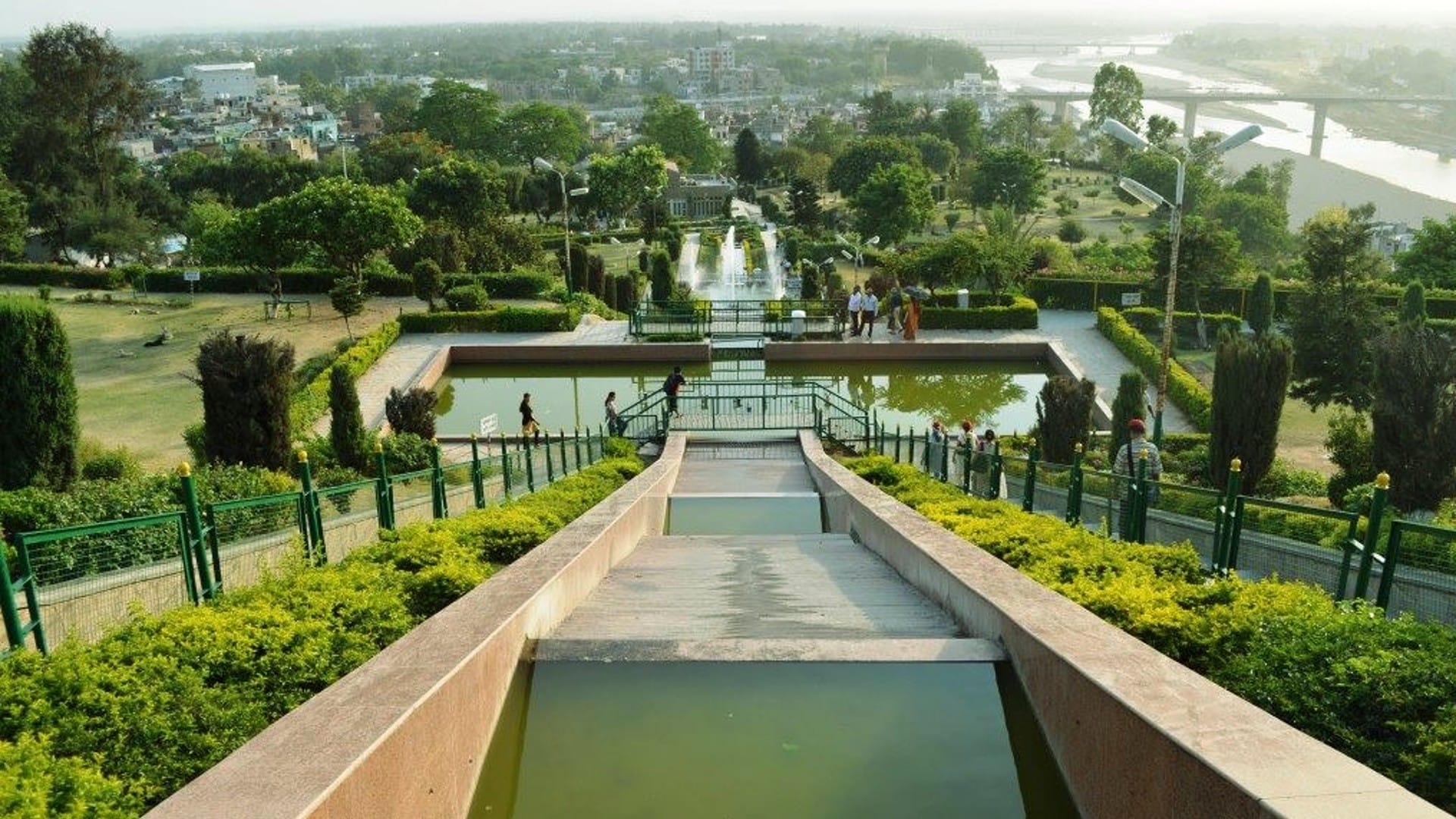 Jammu Travel Idea Beautiful And famous Tourist Places in Jammu Tawi in Hindi