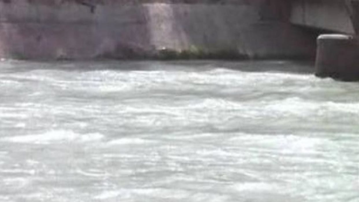 Bijnor News: body of young man was found in canal after leaving house